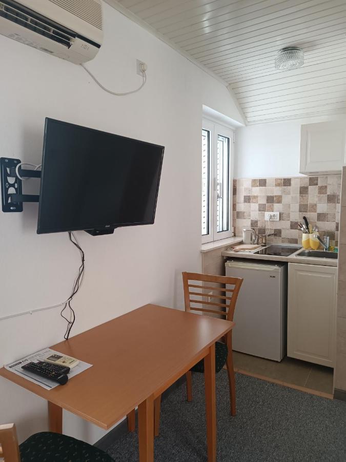 La Luna Apartment *